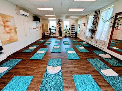 Cours chez Karma Yoga Saguenay