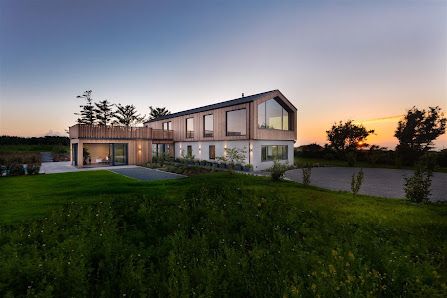 Cornwall Bespoke ~ Building, Renovation & Joinery specialists