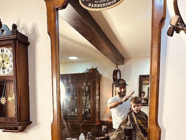 Salon de barbier le Saloon