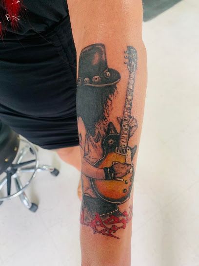 Brilou Tattoo