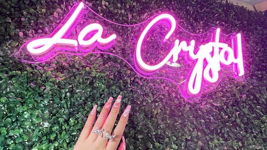 La Crystal Nails and spa