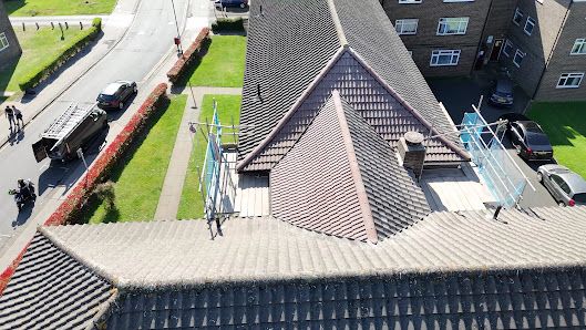 Upper Level Roofing – Putting Roofs Over Cambridge