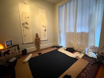 La clinique Darryl, massage thaïlandais