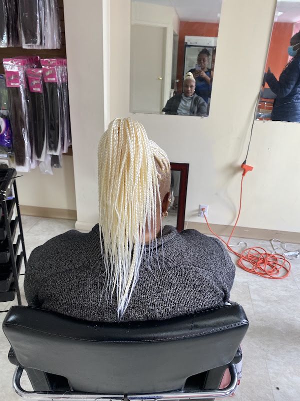 LADY G'S HAIR BEAUTY