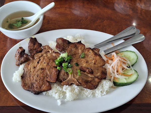 Pho Mi Binh Minh