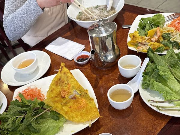 Pho Mi Binh Minh