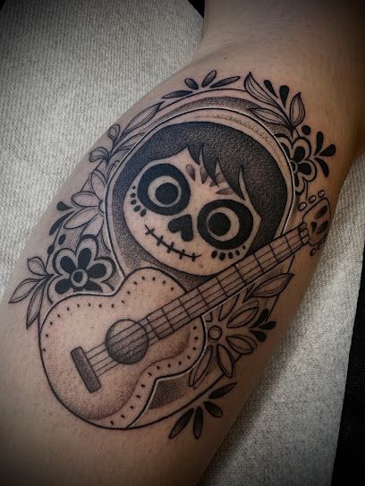 Votre artiste tatoueuse