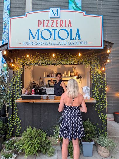 Pizzeria Motola