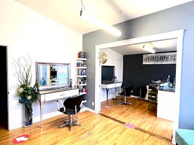 Coiffure La Mèche Courte