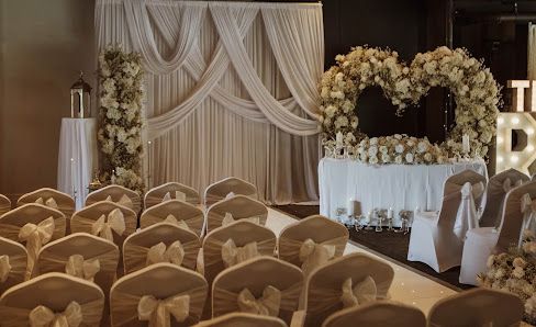 Wedding Decorator