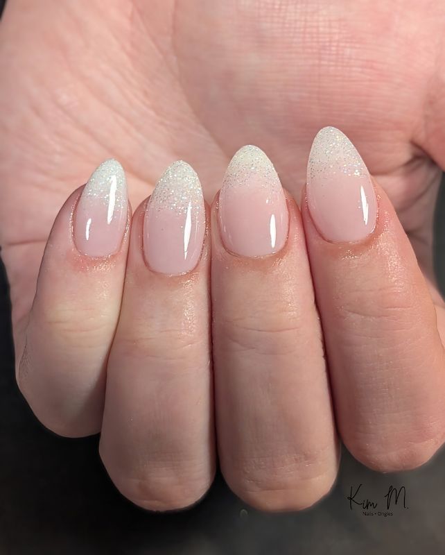 Kim M. Nails / Ongles