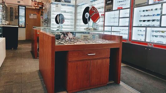 Contact Economy Optical Toronto