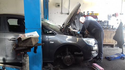 Dales Garage