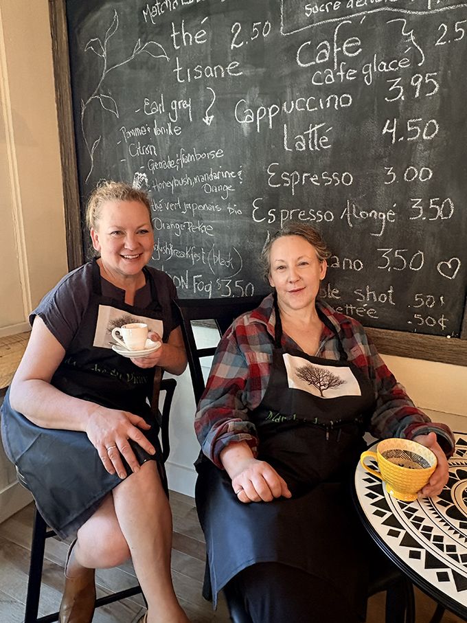 Sisters return to region to revamp Herdman dépanneur