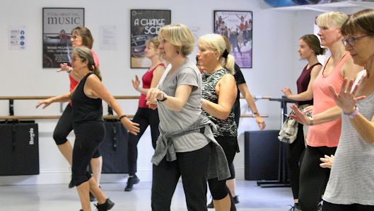 First Position dance school école danse