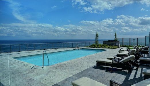 Oakville Waterfront and Lakeshore Properties