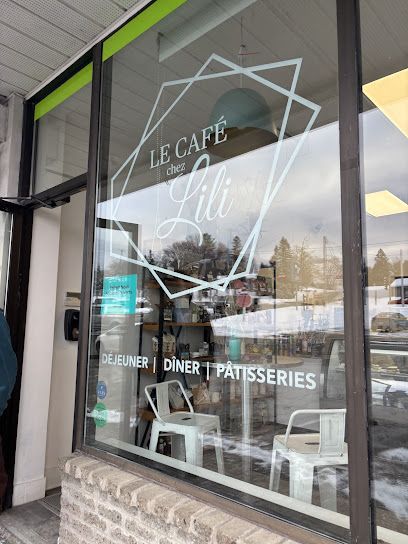 Le Café chez Lili Saint