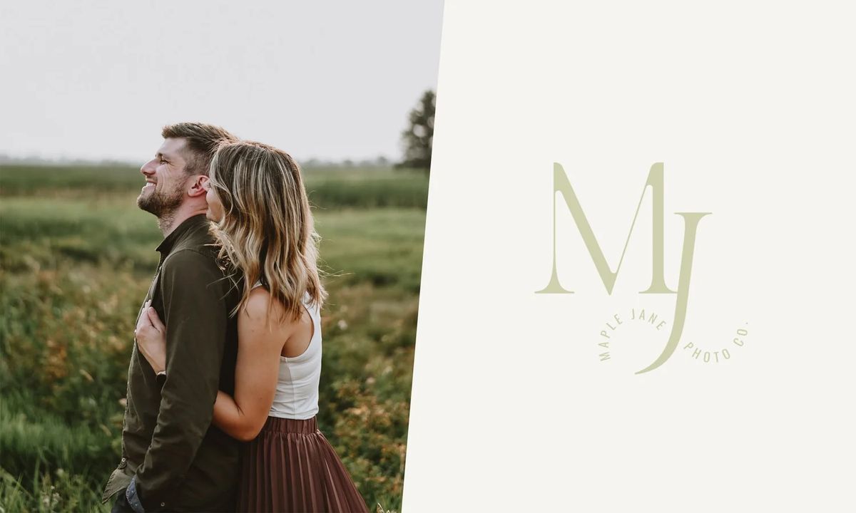 Wedding & Family Photographer