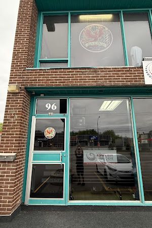 Studio le Phoenix - Créateur de Services Coiffure - Tattoo