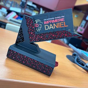Chez Imprimerie Daniel nous nous assurons toujours de vous servir avec courtoisie et professionalisme