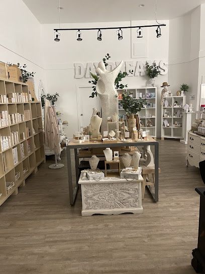 Daydreams Esthetics Spa – Esthetics Spa & Academy