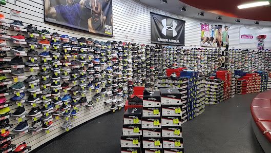 Cleve's Source for Sports, Halifax, Bayer's Lake