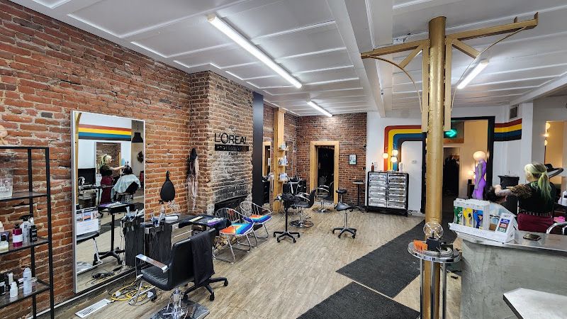 La Porte 305 Salon de Coiffure/ auparavant Salon No:1