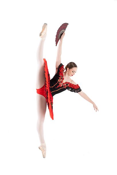 Exisdance