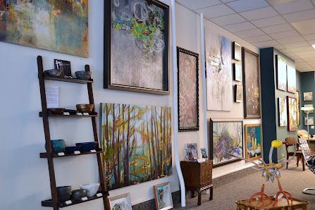 Chenier Fine Arts and Framing