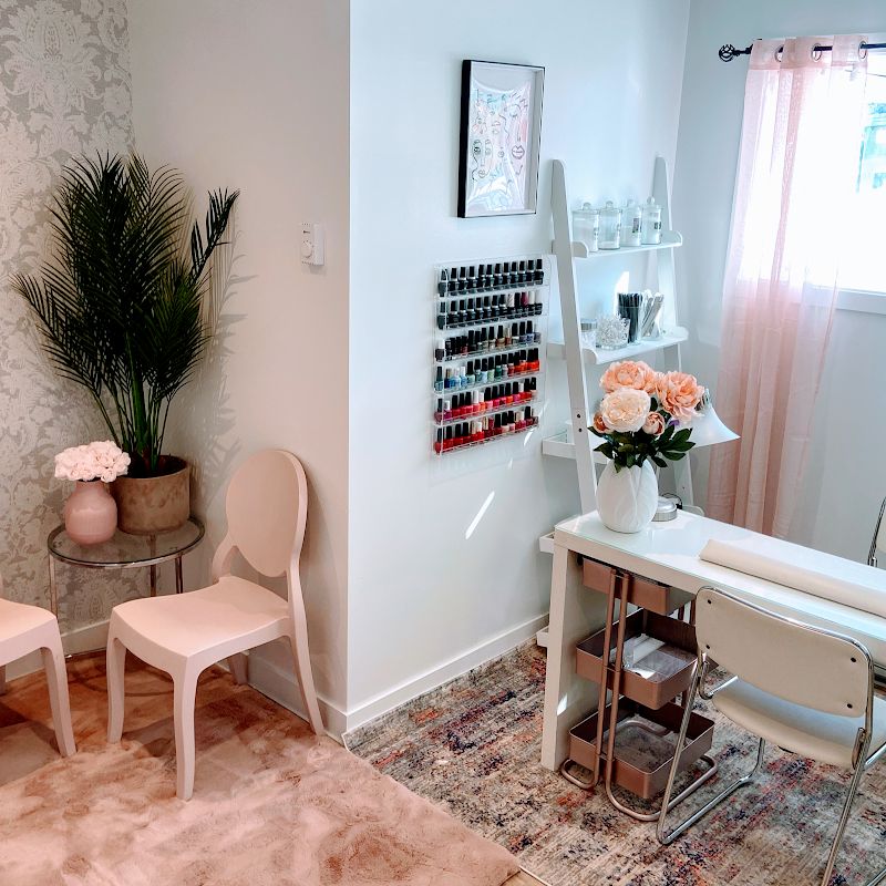 EVE BEAUTY ACADEMY