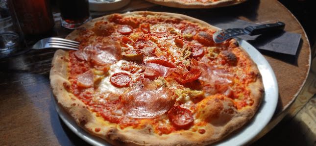 Authentic Italian Pizza & Gelato