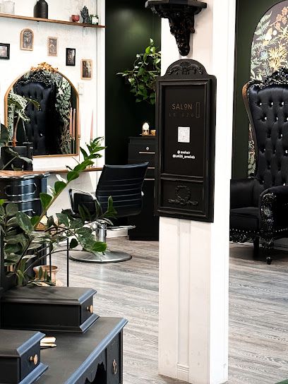 Salon Le 626
