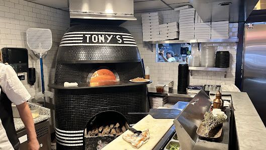 Tony’s Pizza Napoletana