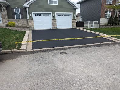 Les Entreprises PUR – Spécialisés en Terrassement, Excavation & Scellant d'asphalte !