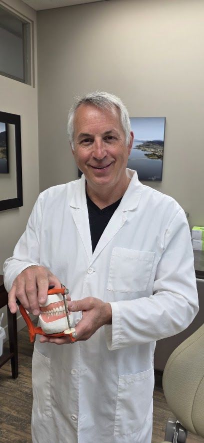 Jeffrey Frasch Denturist Clinic