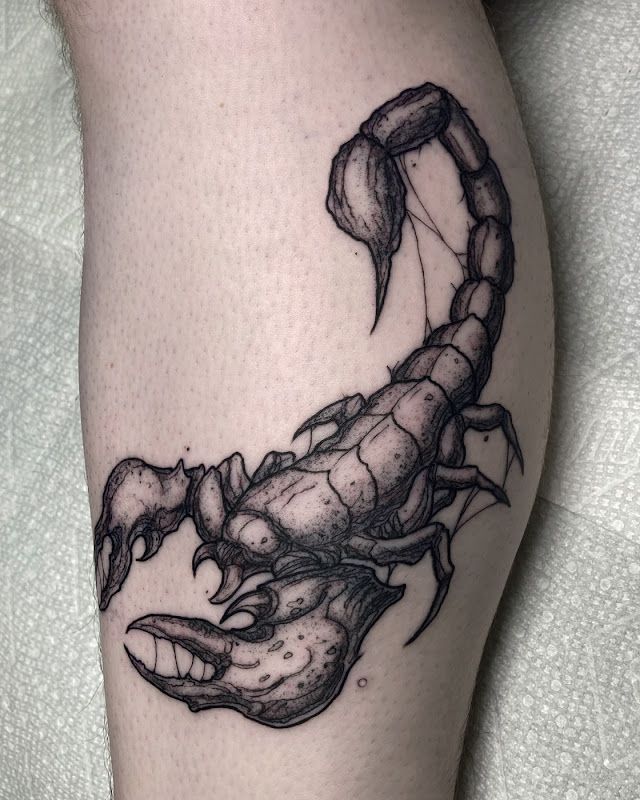 Méduse Noire Tattoo