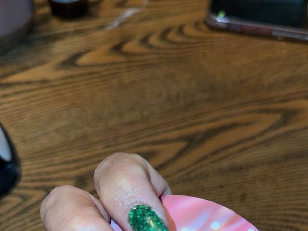 Griffes de licorne (ongles)
