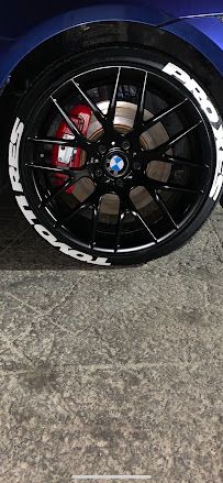 LE GARAGE