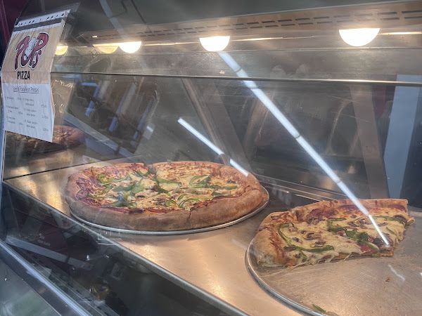 Poulet Frit Grand-Ma Express / Pop's Pizza