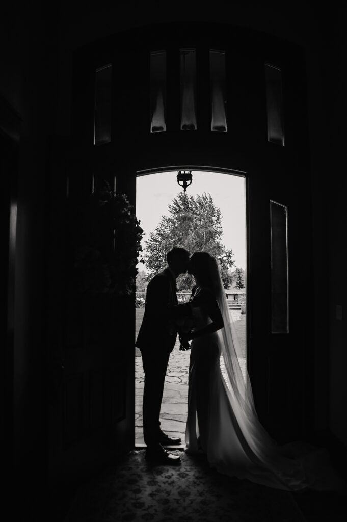 Red Deer & Central Alberta Wedding Photographer