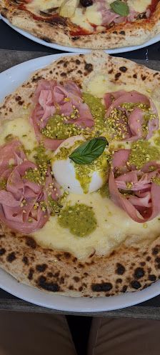 Pizzeria77