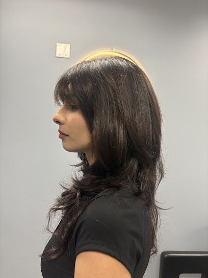 Hairstylist Ms. Cherry(in Coiffure SC ONXY)