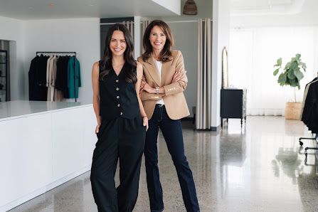 Un salon urbain où expertise rime avec style